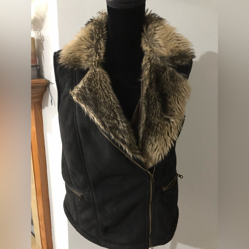 AMI Black Suede/Faux Fur Vest